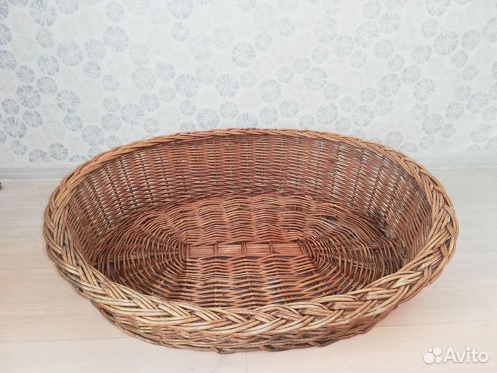 Корзина плетеная для собаки
