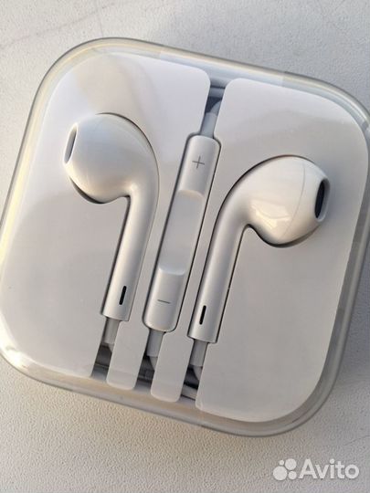 Наушники earpods