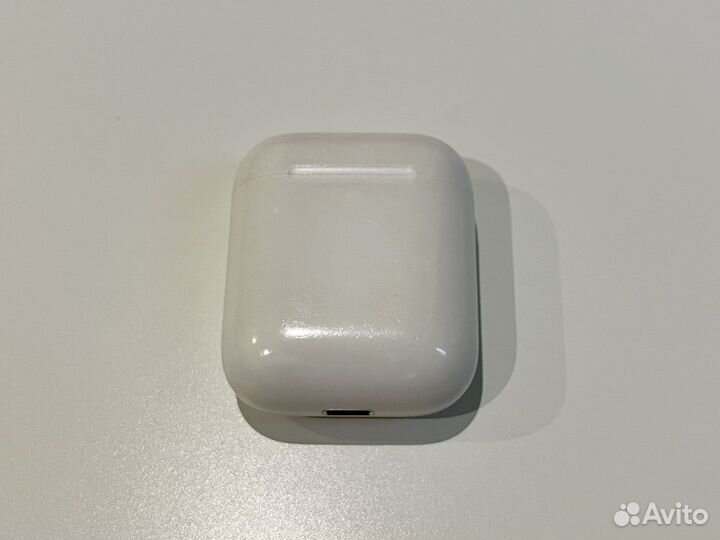 Наушники Apple AirPods 1-го поколения