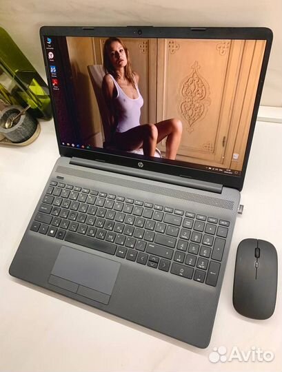 HP 2022г/ Full HD IPS/ Intel Core i3/ 16GB/ 512GB