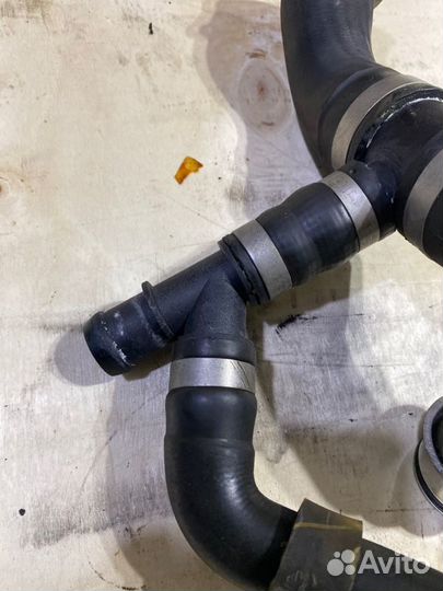 Патрубок радиатора Mercedes-Benz E-Class W212