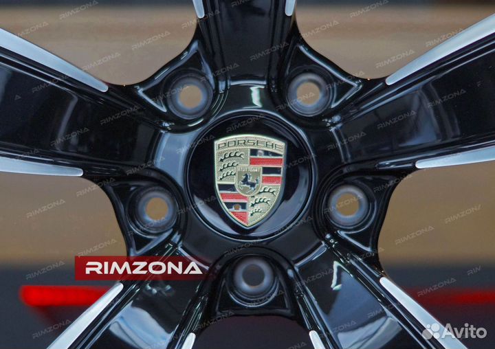 Кованые диски R21 на Porsche Taycan