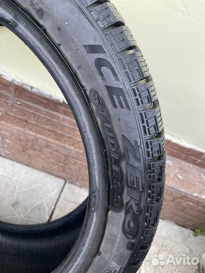 Pirelli Ice Zero 225/45 R18 95H