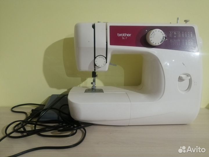 Швейная машина Brother sl-7