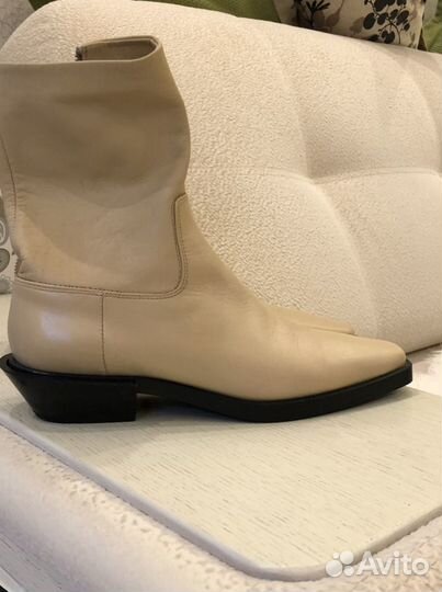 Кожаные сапоги zara 36