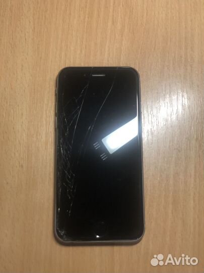 iPhone 6S, 32 ГБ