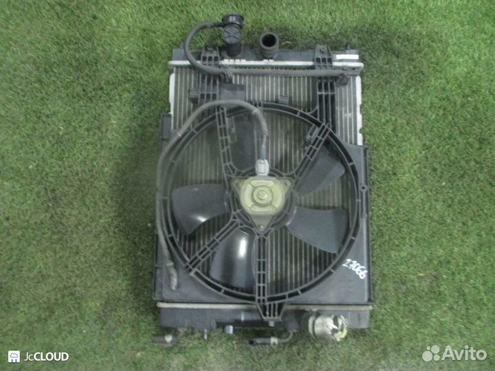 Радиатор основной на nissan cube AZ10 CGA3DE