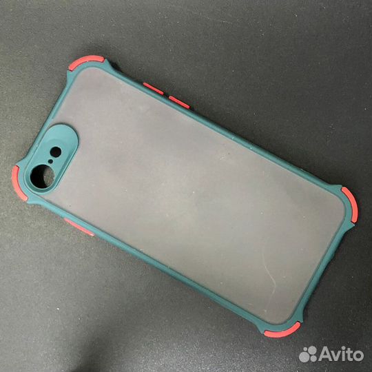 Противоударный чехол на iPhone 7 / 8 / SE