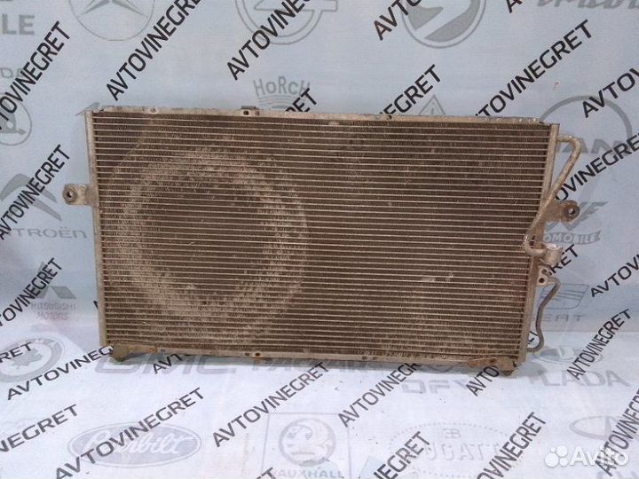 Радиатор кондиционера Kia Carnival