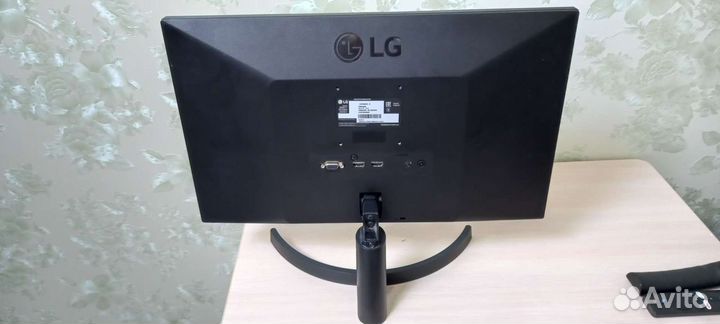 Монитор Lg 22 дюйма