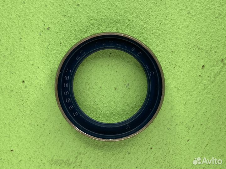 26x35x11 сальник перед. рессоры \DAF 510147
