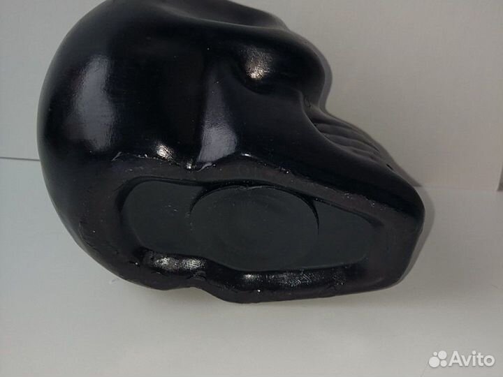 Готическая копилка череп