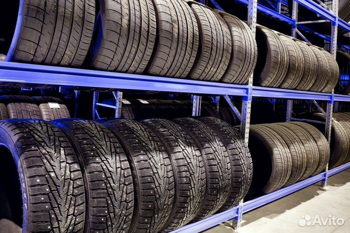 Pirelli P Zero 285/35 R22