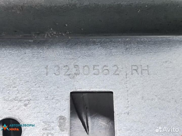 Стеклоподъемник передний правый Opel Meriva