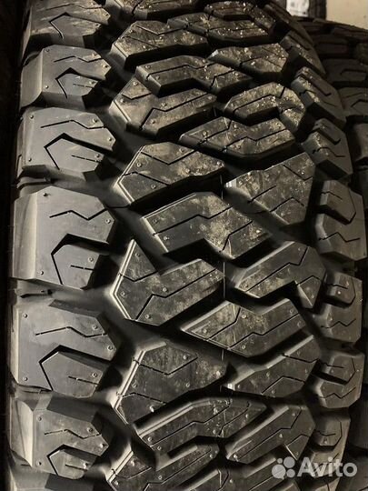 Maxxis AT-811 Razr AT 265/65 R17