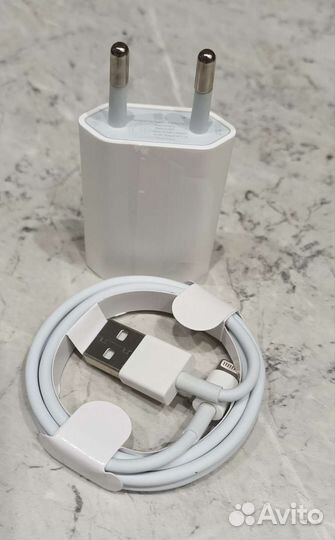 Зарядное устройство на iPhone