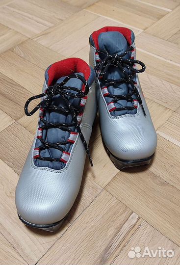 Лыжные ботинки nordway 35