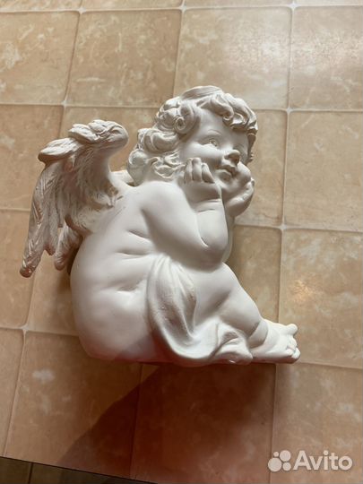Статуэтка ангела