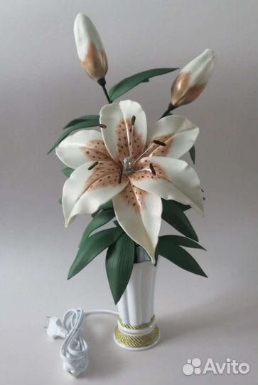 Светильник Лилия