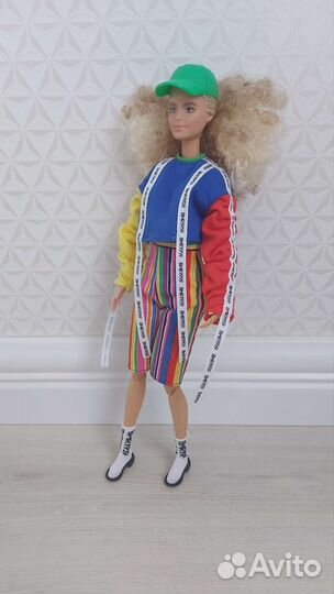 Кукла Барби barbie шарнирная