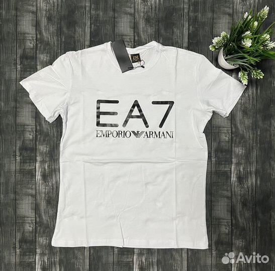 Футболка Армани