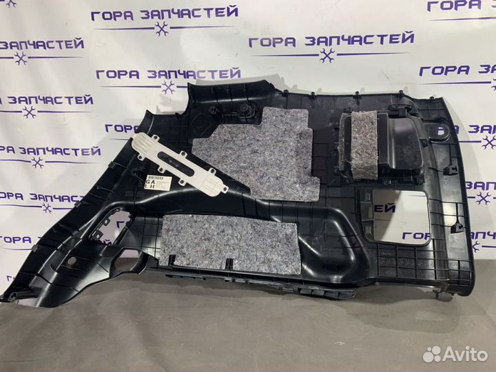 Обшивка Toyota Land Cruiser 150 Prado 2009