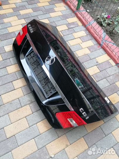 Крышка багажника мерседес е212