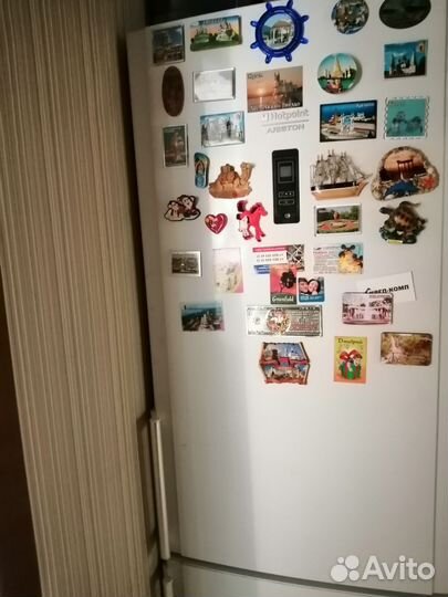 Холодильник hotpoint ariston бу