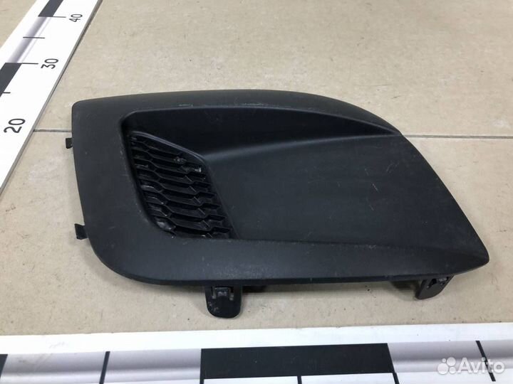 Решетка в бампер правая LADA Kalina 2013