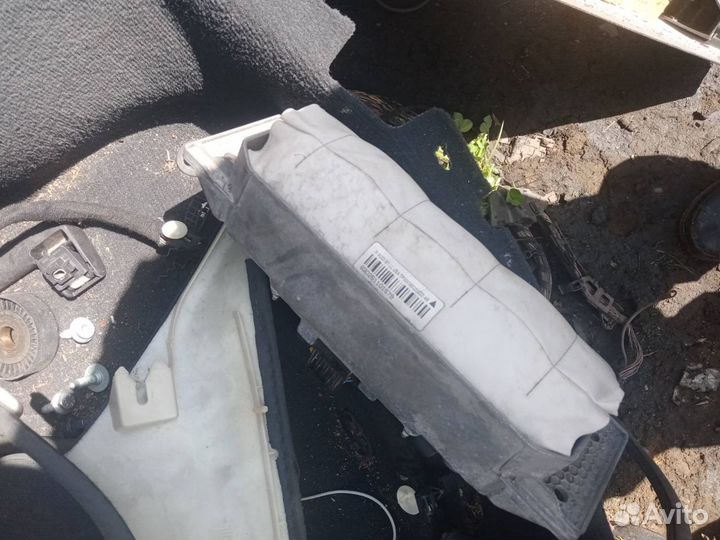 Подушка безопасности в торпедо Audi A4 В7