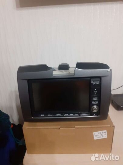 Продам оригинальную магнитолу на honda фрид