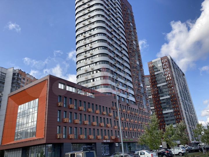 2-к. квартира, 60 м², 15/25 эт.