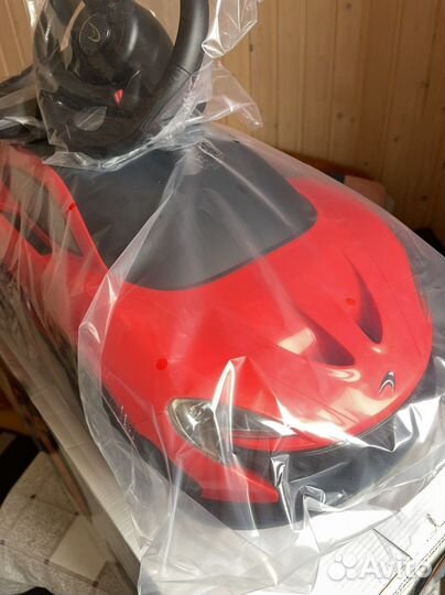 Новая машинка толокар mclaren