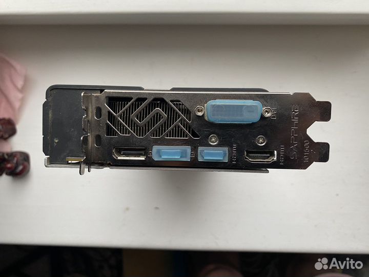 Видеокарта Sapphire Nitro+ RX570 4Gb