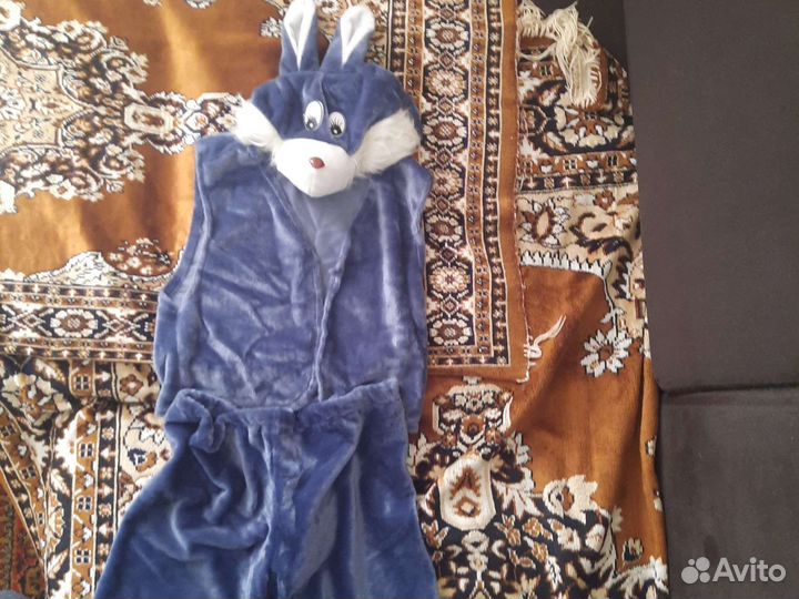 Новогодний костюм для мальчика зайчика