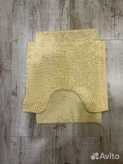 Коврик для ванной и туалета