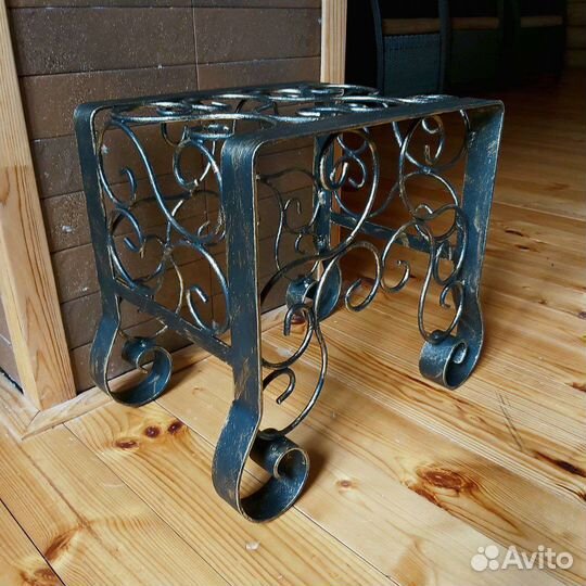 Кованый пуф