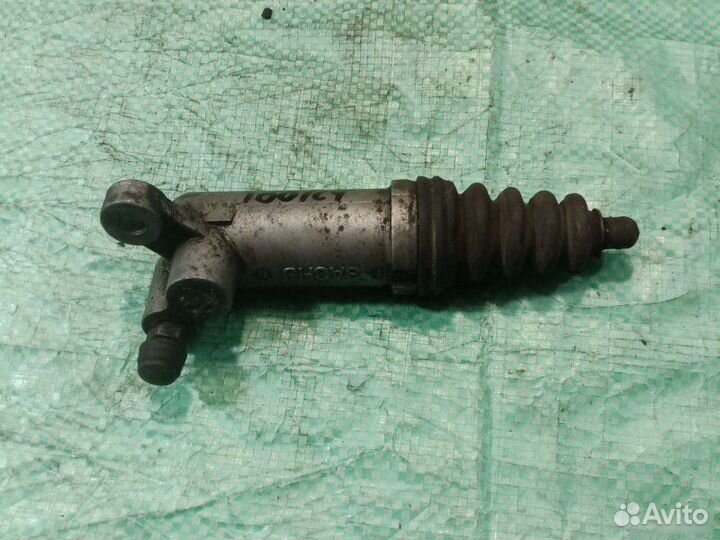 Цилиндр сцепления Audi A6 C4