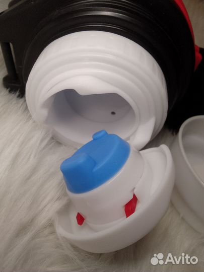 Термос 2 литра новый