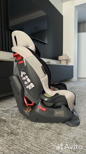 Автокресло carmate Swing Moon (пр-во япония)