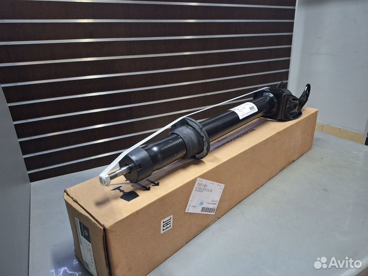 Передний амортизатор Mercedes-Benz M W166