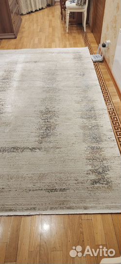 Ковёр 200 на 290 шёлк