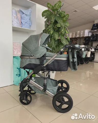 Коляска-трансформер 3 в 1 Luxmom 555 изумруд