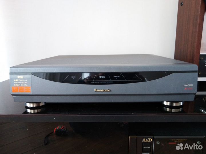 Panasonic S-VHS видеомагнитофон NV-FS800