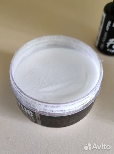 Акриловая пудра для ногтей и гель-лак