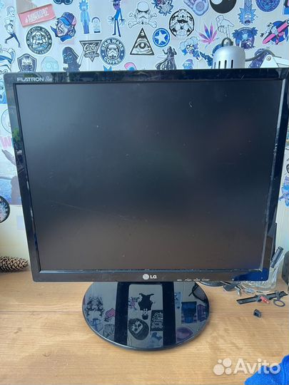 Монитор LG