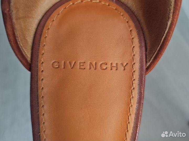 Босоножки givenchy 38