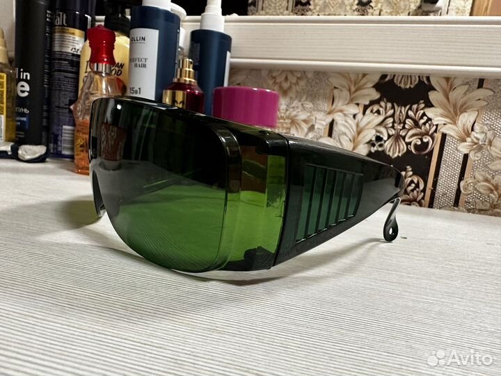 Очки для лазерной эпиляции