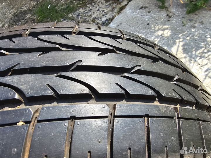 Bridgestone Dueler H/P Sport 215/60 R17