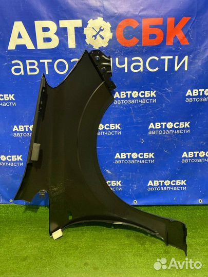 Крыло переднее левое Opel Zafira A05 A16XER